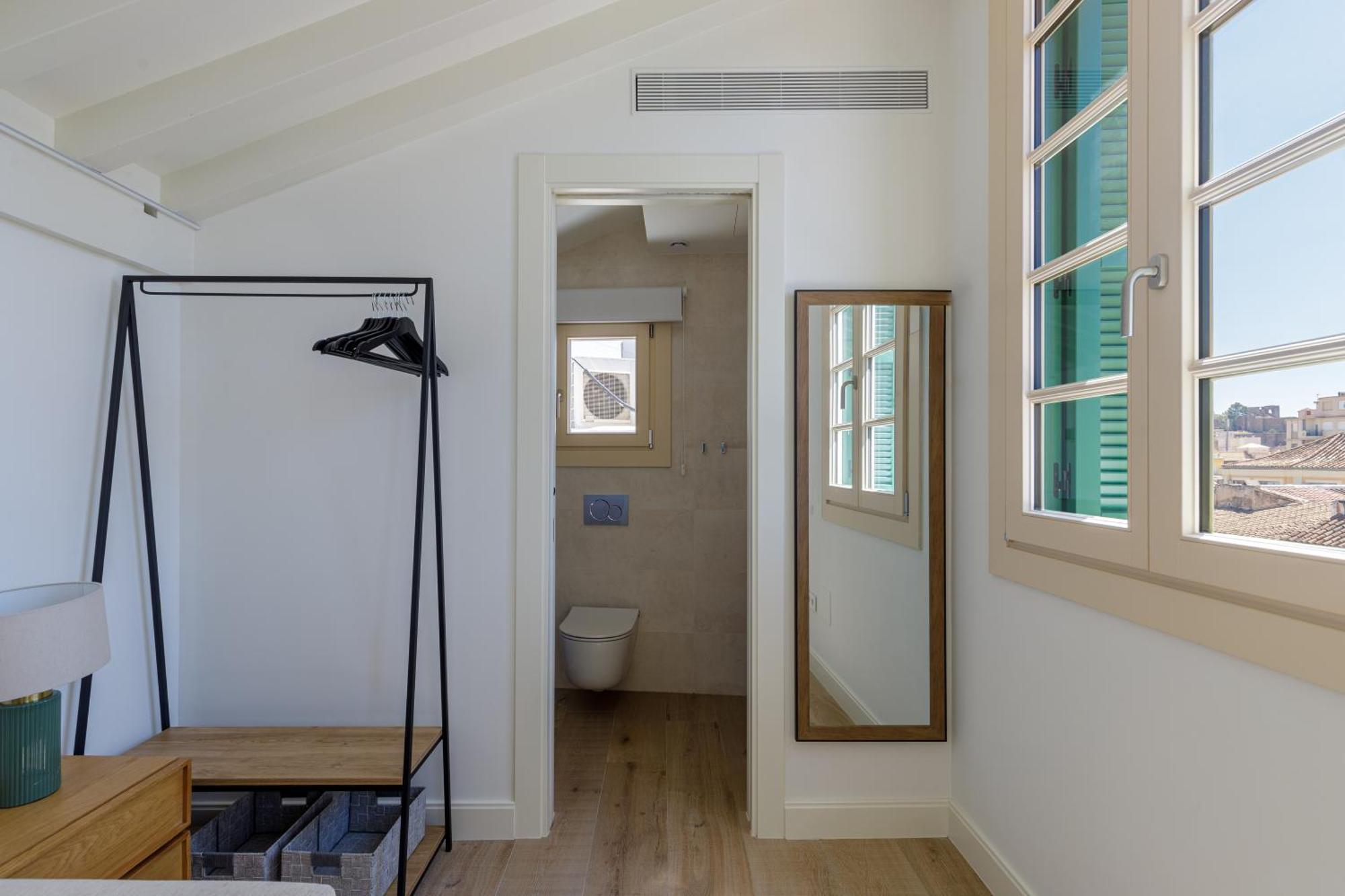 Marques De Velazquez II By Caleta Homes Malaga Exterior photo